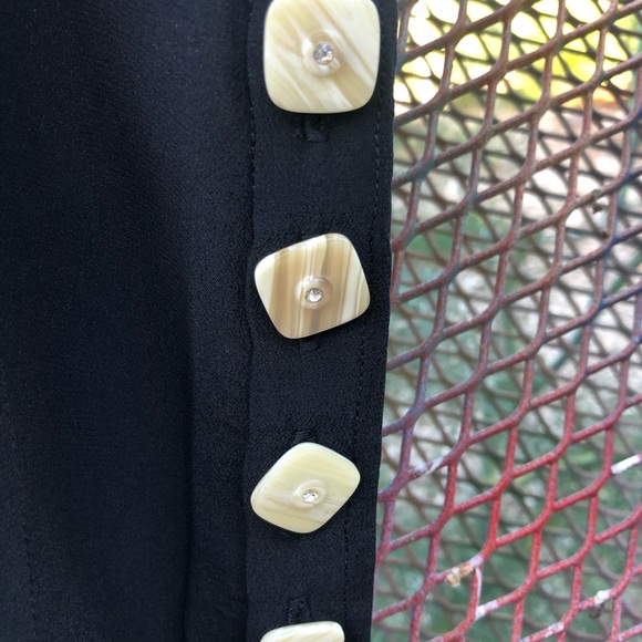 Mischen Top Blouse - Picture 5 of 10